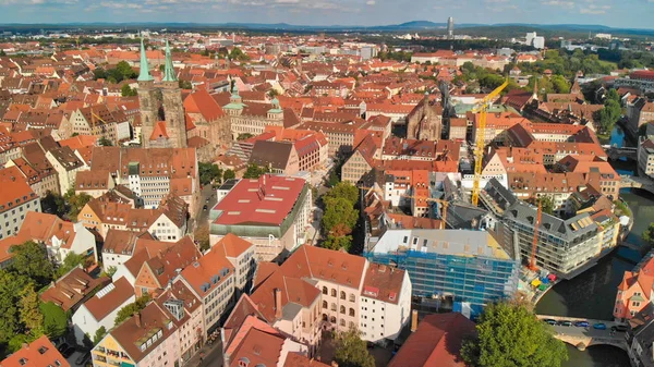 Nuremberg, Alemania. Drone vista aérea desde un punto de vista ventajoso a — Foto de Stock
