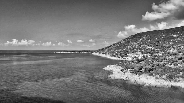 Praia Cavoli, Ilha Elba. Vista aérea panorâmica da bela co — Fotografia de Stock