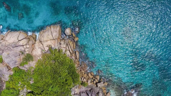 Isla Sychelles. Vista aérea aérea de La Digue, Anse Fuente D 'A —  Fotos de Stock