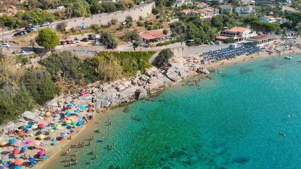 Vista aérea panorâmica de Cavoli Beach, um dos mais famosos El — Fotografia de Stock