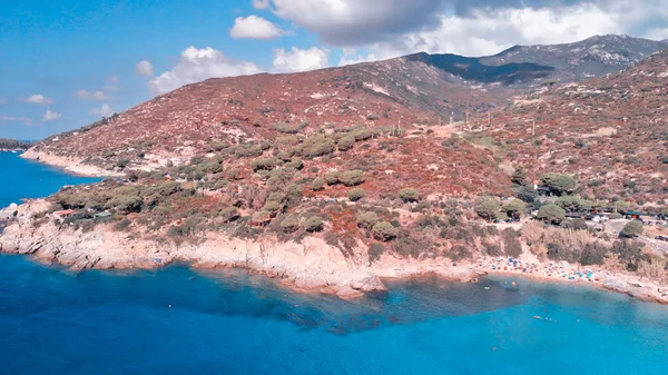 Cavoli Beach på ön Elba. Panoramautsikt över det vackra Co — Stockfoto