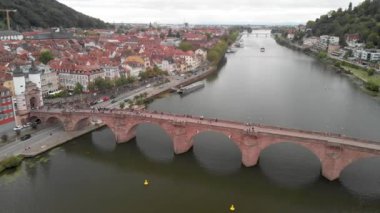 Heidelberg Ufuk Çizgisi İHA, Zincir Köprüsü ve Şehir Ufku 'ndan görüntüler