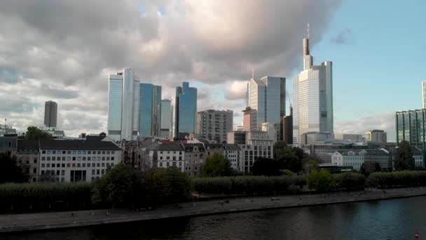 Luchtbeelden Van Frankfurt Main Skyline — Stockvideo