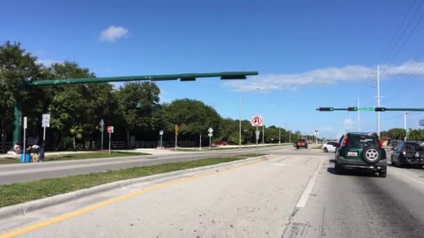 Pov Aufnahmen Des Autoverkehrs Auf Den Straßen Von Miami Florida — Stockvideo