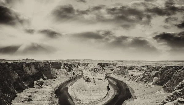 Black and white wide angle view of Horseshoe Bend, Page - Arizon — Stock Photo, Image