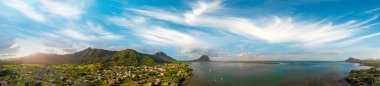 Mauritius Adası, Afrika 'nın inanılmaz panoramik hava manzarası.