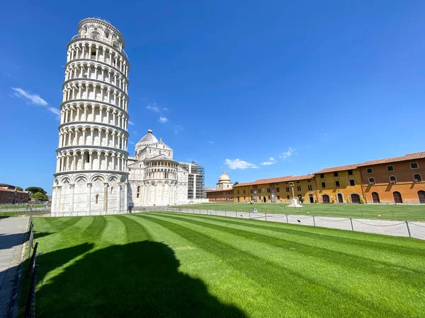 Leaning Tower Pisa Wide Angle View — Stock fotografie