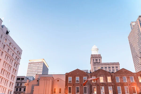 Edifícios Nova Orleães Noite Louisiana — Fotografia de Stock