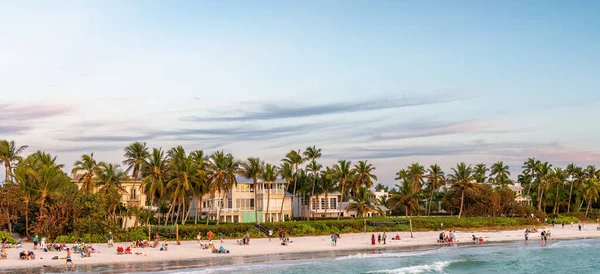 Napoli Beyaz Kumsal Turkuaz Alacakaranlıkta Florida — Stok fotoğraf