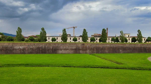 Incredibile Vista Aerea Lucca Famosa Città Della Toscana Italia — Foto Stock