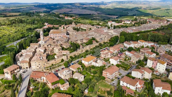 Niesamowity Widok Lotu Ptaka Średniowieczne Miasto San Quirico Toskanii Włochy — Zdjęcie stockowe