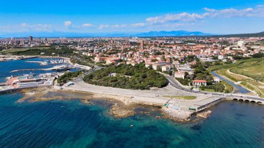 Livorno kıyı şeridinin muhteşem hava manzarası, Toskana. İHA 'dan Leghorn.
