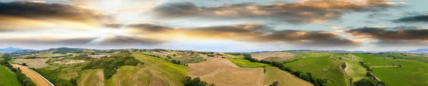 Erstaunliche Luftaufnahme Der Wunderschönen Hügel Der Toskana Frühling Italien — Stockfoto