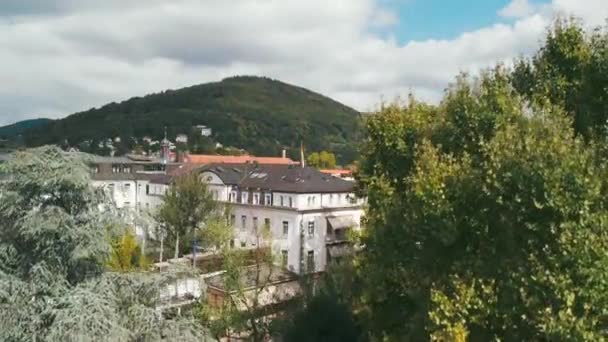 Vista aérea de Heidelberg Homes al atardecer, Alemania — Vídeos de Stock