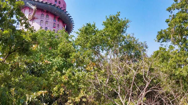 Καταπληκτική Εναέρια Άποψη Του Wat Samphran Ένα Ηλιόλουστο Πρωινό Ταϊλάνδη — Φωτογραφία Αρχείου