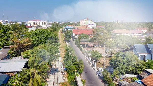 Maeklong Thailand December 2019 Flygfoto Över Maeklong Järnvägsmarknad Och Stadssiluett — Stockfoto