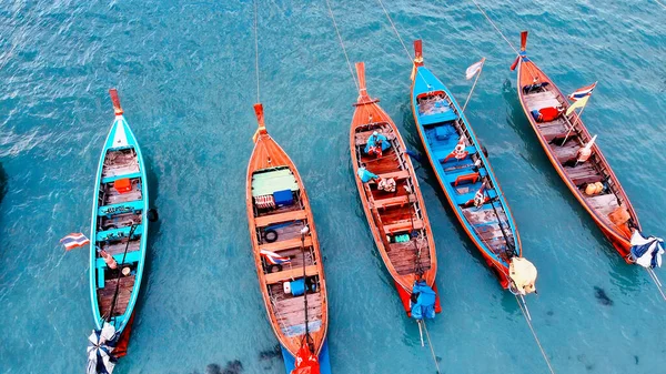 Fantastisk Nedåtgående Antenn Utsikt Över Vackra Long Tail Båtar Thailand — Stockfoto