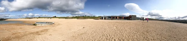 Reykjavik Iceland August 2019 Nautholsvik Geothermal Beach Sunny Summer Day — ストック写真