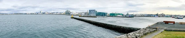 Piękne Wybrzeże Reykjaviku Latem Islandia Widok Panoramiczny — Zdjęcie stockowe