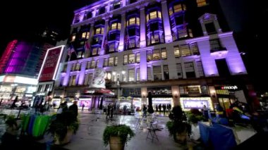 NEW YORK CITY - Aralık 2018: Herald Square, Manhattan