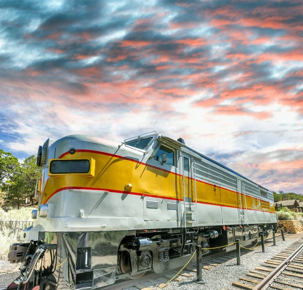 Vista Trem Gran Canyon National Park Estação Ferroviária Dia Ensolarado — Fotografia de Stock