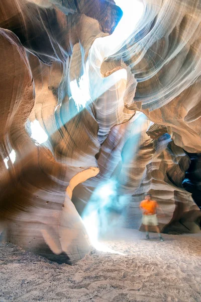 Bella Vista Grandangolare Delle Formazioni Arenaria Nel Famoso Antelope Canyon — Foto Stock