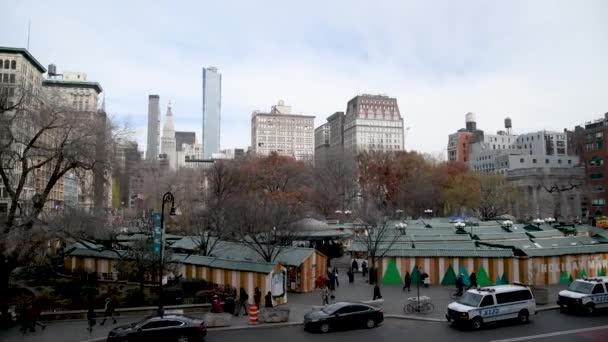 MANHATTAN, USA - GRUDZIEŃ 5, 2018: Panoramiczny widok z lotu ptaka na plac Union Square i okoliczne budynki — Wideo stockowe