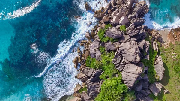 Niesamowity Widok Lotu Ptaka Wyspę Digue Seszelach Ocean Las — Zdjęcie stockowe