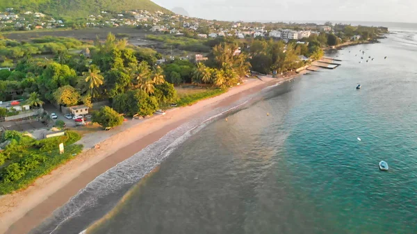 Niesamowity Panoramiczny Widok Lotu Ptaka Mauritius Zachodzie Słońca — Zdjęcie stockowe