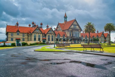Rotorua Musem Te Whare Taonga veya Te Arawa, Hükümet Bahçeleri 'nde bulunan yerel bir müzedir..