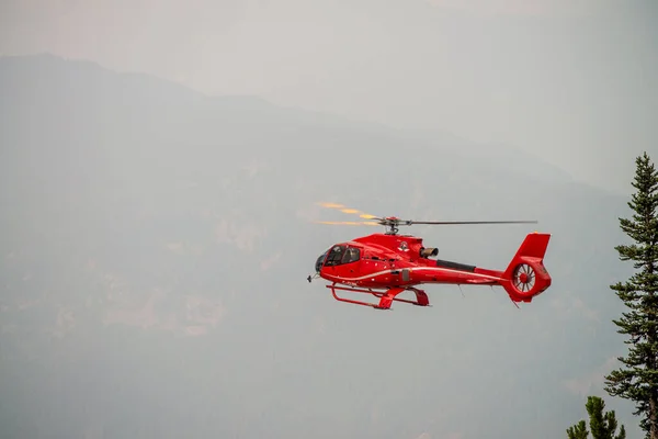 Whistler Canada August 2017 Helicopter Rescue Wounded Person Mountain Scenario — Stock Photo, Image