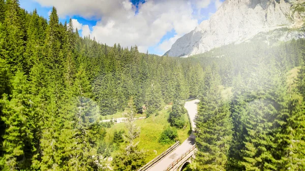 Hermosa Vista Aérea Las Montañas Dolomita Verano —  Fotos de Stock