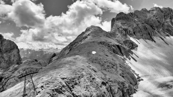 Luchtfoto Van Marmolada Gletsjer Vanaf Drone Het Zomerseizoen Dolomietgebergte — Stockfoto