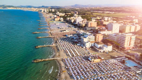 Vista Aérea Praia Misano Adriatico Partir Drone Temporada Verão Itália — Fotografia de Stock