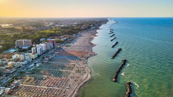 Letecký Pohled Pláž Torre Pedrera Dronu Letní Sezóně Rimini Itálie — Stock fotografie