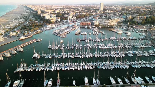 Vista Aérea Porto Rimini Barcos Atracados Temporada Verão Itália — Fotografia de Stock