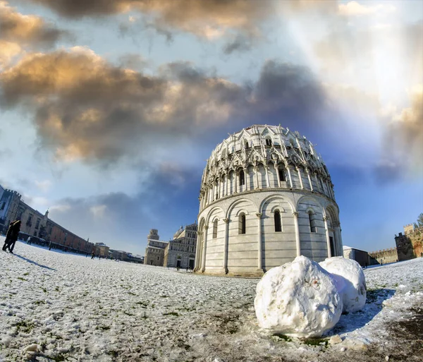 Field Miracles Pisa Snow Storm Winter Italy — Stock Photo, Image