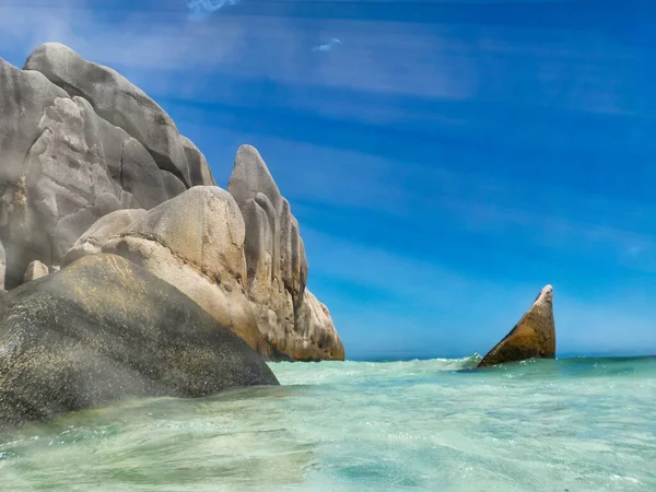 Granito Rochas Das Ilhas Seychelles Com Céu Fundo Bonito África — Fotografia de Stock