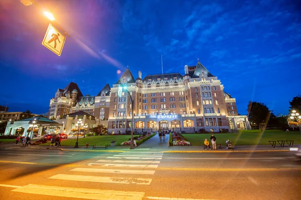 Vancouver Island Canadá Agosto 2017 Hotel Empress Por Noche Edificio — Foto de Stock