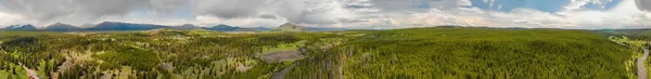 イエローストーン川 イエローストーン国立公園 ワイオミング州のパノラマ航空ビュー — ストック写真