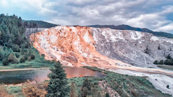 Mammoth Hot Springs Yellowstone Nationalpark Luftaufnahme Vom Drohnen Standpunkt Der — Stockfoto