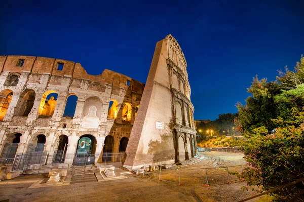 Colisée Place Homonyme Coucher Soleil Rome Italie — Photo