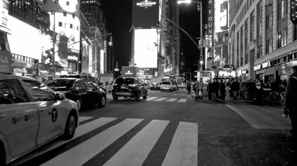 New York City Prosinec 2018 Noční Provoz Times Square Zimní — Stock fotografie