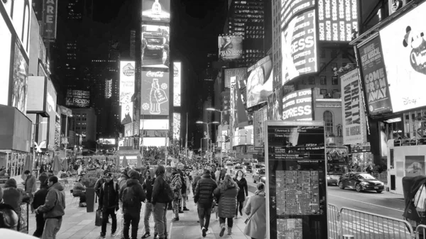 New York City Prosinec 2018 Noční Provoz Times Square Zimní — Stock fotografie