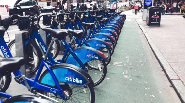 New York Şehri, Aralık 2018, Manhattan 'daki Citi Bisiklet İstasyonu. Yavaş çekim