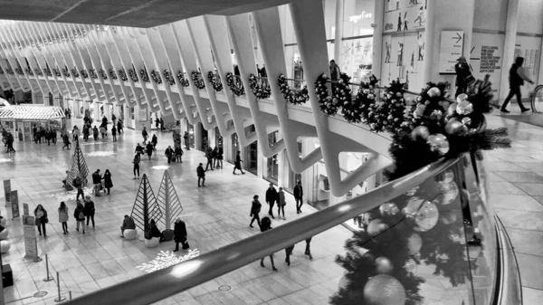 Nova Cidade Iorque Dezembro 2018 Interior Terminal Oculus Lotado Pessoas — Fotografia de Stock
