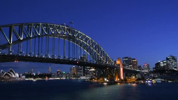 Widok nocny na Sydney Harbour Bridge, Australia — Wideo stockowe