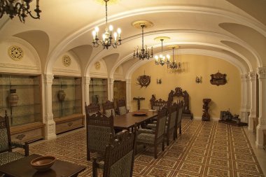 Ceausescu Sarayı Dinning