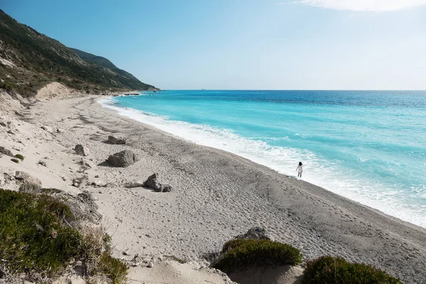 Avali Παραλία Λευκάδα Ελλάδα Όμορφα Τιρκουάζ Νερά Στο Νησί Της — Φωτογραφία Αρχείου