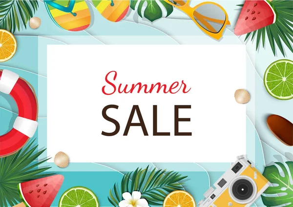 Καλοκαίρι πώληση φόντο με τροπικά φοίνικες και plumeria, σωσίβιο, flip flops. — Διανυσματικό Αρχείο